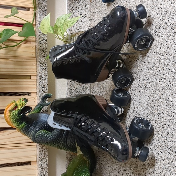 Sure-grip Stardust glitter quad roller skates fits women's size 8 - Picture 2 of 10